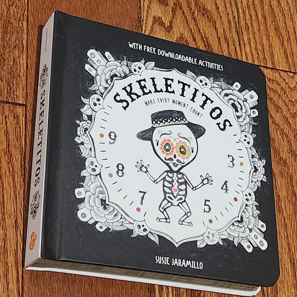 New Skeletitos Kids Learning Book - Black and White